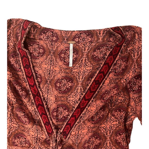 Free People Top Coral Uptown Bell Sleeve Tiered Vneck Blouse Small Size - Picture 8 of 15